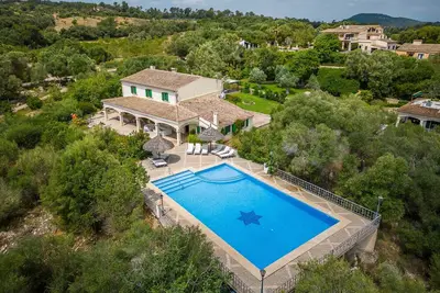 Image de Finca Son Perxa à Majorque avec piscine et barbecue