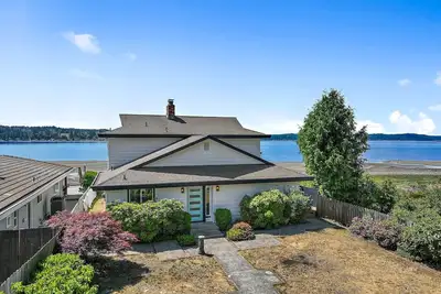 Image de Oysters, Clams, private beach, relaxing waterfront home