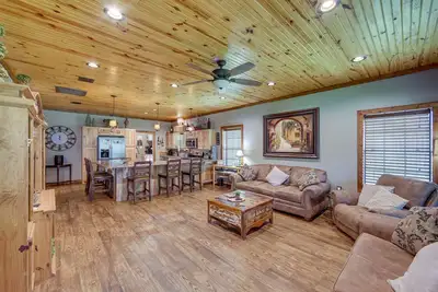 Image de Jefferson Vacation Rental with Golf Cart!