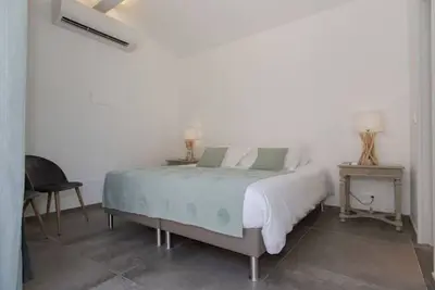 Charming 6 bedroom bastide