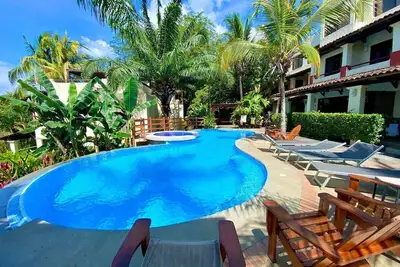 Image de Turtle's Nest Condo!