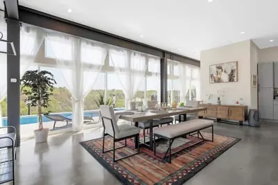 The Glass House @ Hocking Hills