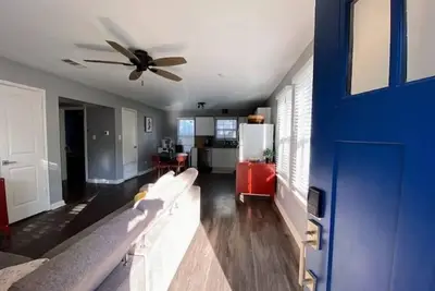 Image de The Nest @Atx, cozy close 2 Dt