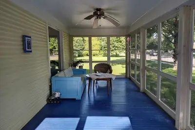 Image de 1910 Family Home near Lake Winnebago, available for Eaa