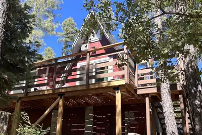 Image de Peaceful cabin in the woods, just 9 miles to whiskey Row