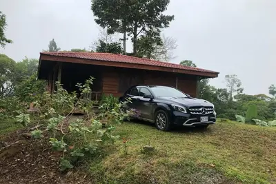 Image de Beautiful Log Cabin in Tinamaste with stunning views of waterfall and forest