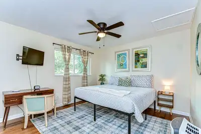 Image de St. Pete Apt 10 mins to Dtsp Pet Friendly #1