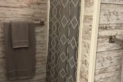 Image de 4 bedroom 4 bath Laramie townhouse. Close to all the fun! ! !