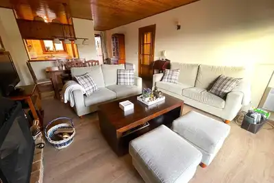 Image de Rez-de-chaussée 2 ch. Piscine, Padel, Cheminée et Jardin Privé