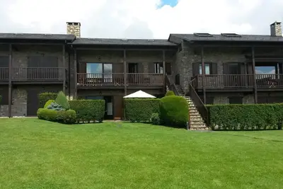 Image de Appartement 3 ch. Cheminée, Jardin Privé et Vues Cadí