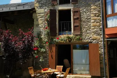 Image de Maison 3 ch. 8 Pers. Cheminée, Jardin Privé et Bbq