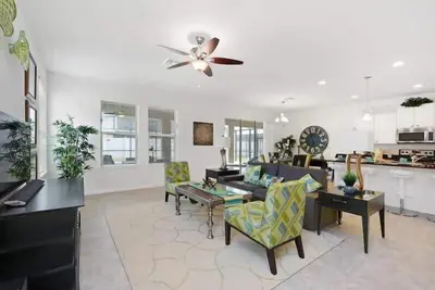 Image de Nice 5Bd Spa Pool Gm Hm Shire at West Haven-1339yc