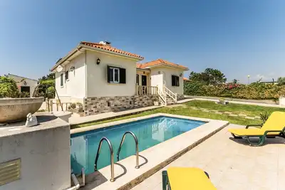 Image de Lagoa Beach & Pool Villa (C120)
