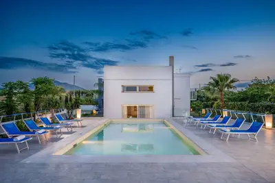 Image de Villa Sikelia avec piscine privee