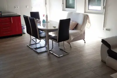 Image de Apartment Red - One Bedroom Apartment with Balcony A2