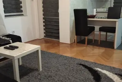 Image de Apartment Grey - One Bedroom Apartment with Balcony A4