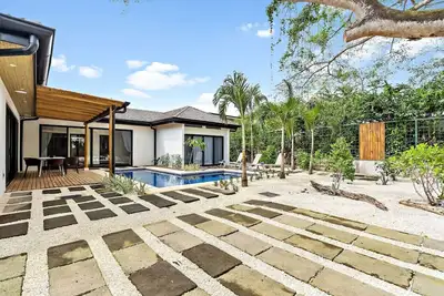 Image de Cu27: New Construction 3bdrm Home with Prv Pool