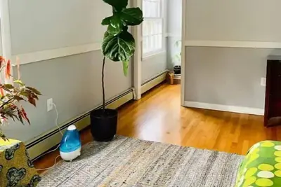 Image de Burlington Hills Family Home\n