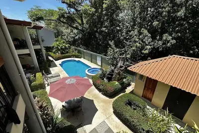 Image de 2-Min Walk to Beach | Spacious 2br Condo w/ Pool & Balcony | Sleeps 6 | Surfside