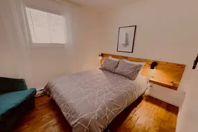 Image de Location de chalets rénovés face au lac et avec une magnifique terrasse