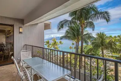 Image de Ocean & Island Views | Sleeps 9 w/ Private Lanai & Resort Amenities