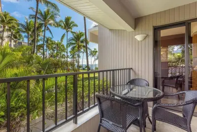Image de Spacious Island Condo on Top-Voted Beach