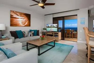 Image de Elevated Views & Elevated Decor - Professionally Managed