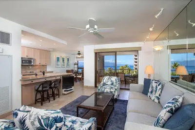 Image de Sunset Views | Whale Watching | Resort Amenities
