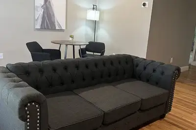 Image de Spacious 3 bedroom home near Lovefield!