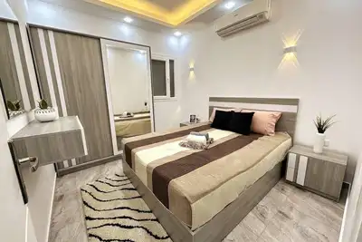 Image de 2 Bed Flat - Sleeps 6 - Pool - Parking - Wifi