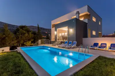 Image de Villa de luxe avec la piscine Tugare, Omis (K-20067)