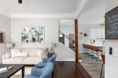 Image de Historic NoDa Mill House • Steps to Shops & Dining