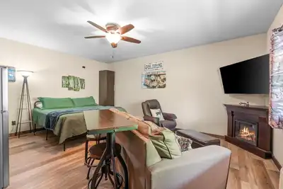 Image de Cozy Branson Hideaway | Huntin’ & Fishin’ Style