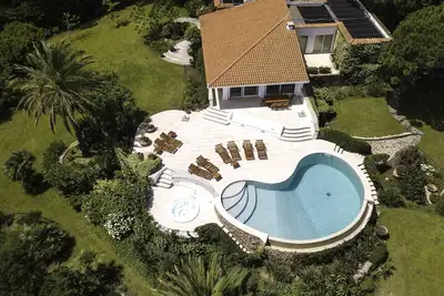 Image de Villa à Capo Coda Cavallo avec 8 chambres à coucher, 16 couchages