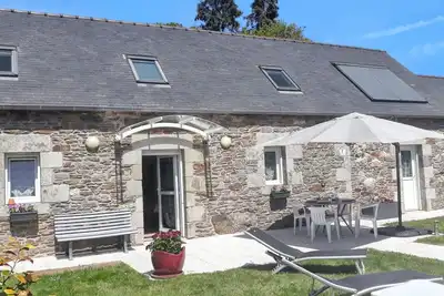 Image de Homerez - Maison charmante à Botsorhel avec jardin clos