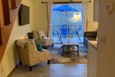 Image de Cozy Branson Getaway