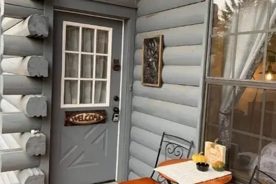 Image de Cozy Branson Cabin