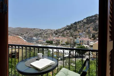 Image de Apartment is located in Symis center