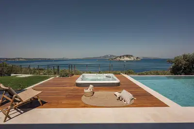 Image de Alba Villa,