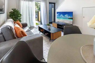 Image de A Road Away from Hagley Park 2 bed 2 bath
