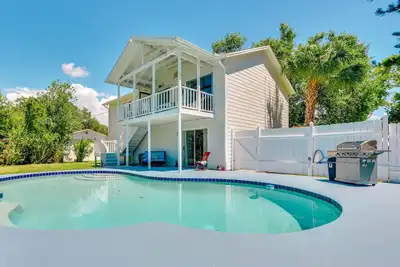 Image de Walk to Marina: Home w/ Pool in Palmetto