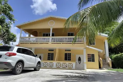 Image de Chez Moi - Cozy Family Friendly Getaway Apartment