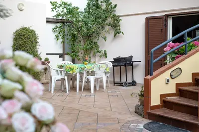 Image de Maison de vacances 'La Yucca' avec jardin privé