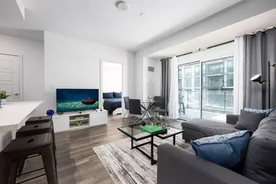 Image de Innisfil Paradise with a Private Bbq and Balcony