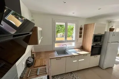 Image de Maison climatisée 5 pièces avec jardin privé et parking, proche gare et centre à Argelès-sur-Mer