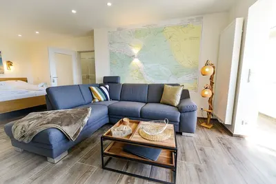 Image de Sb13, 13. Etage - Mit Gemütlichem Ambiente und Seitlicher Seesicht