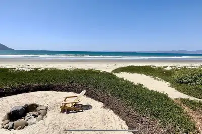 Image de Casa de Paz, House of Peace, recently updated offering spectacular ocean views.