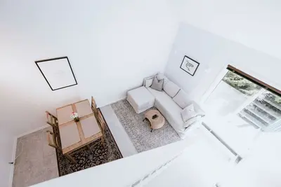 Image de Creekside Cozy Lofted 1br: Sleeps 4, Free Parking, Access to Trail & Near Lakes!