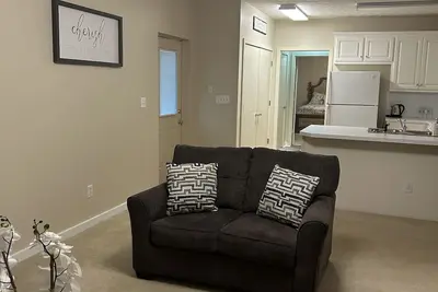 Image de Adorable Luxury 1 Bedroom