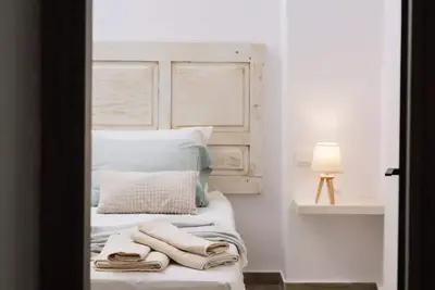 Image de Cozy first floor apartment in the heart of the village Pitsidia.